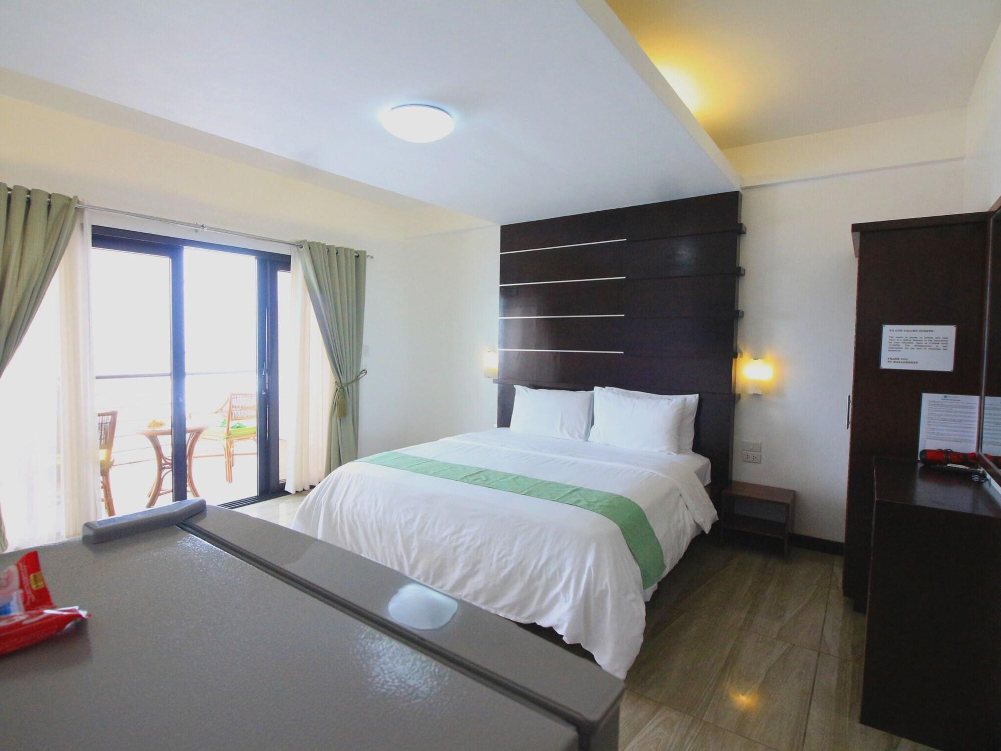 Manarra Sea View Resort Puerto Galera Exterior photo
