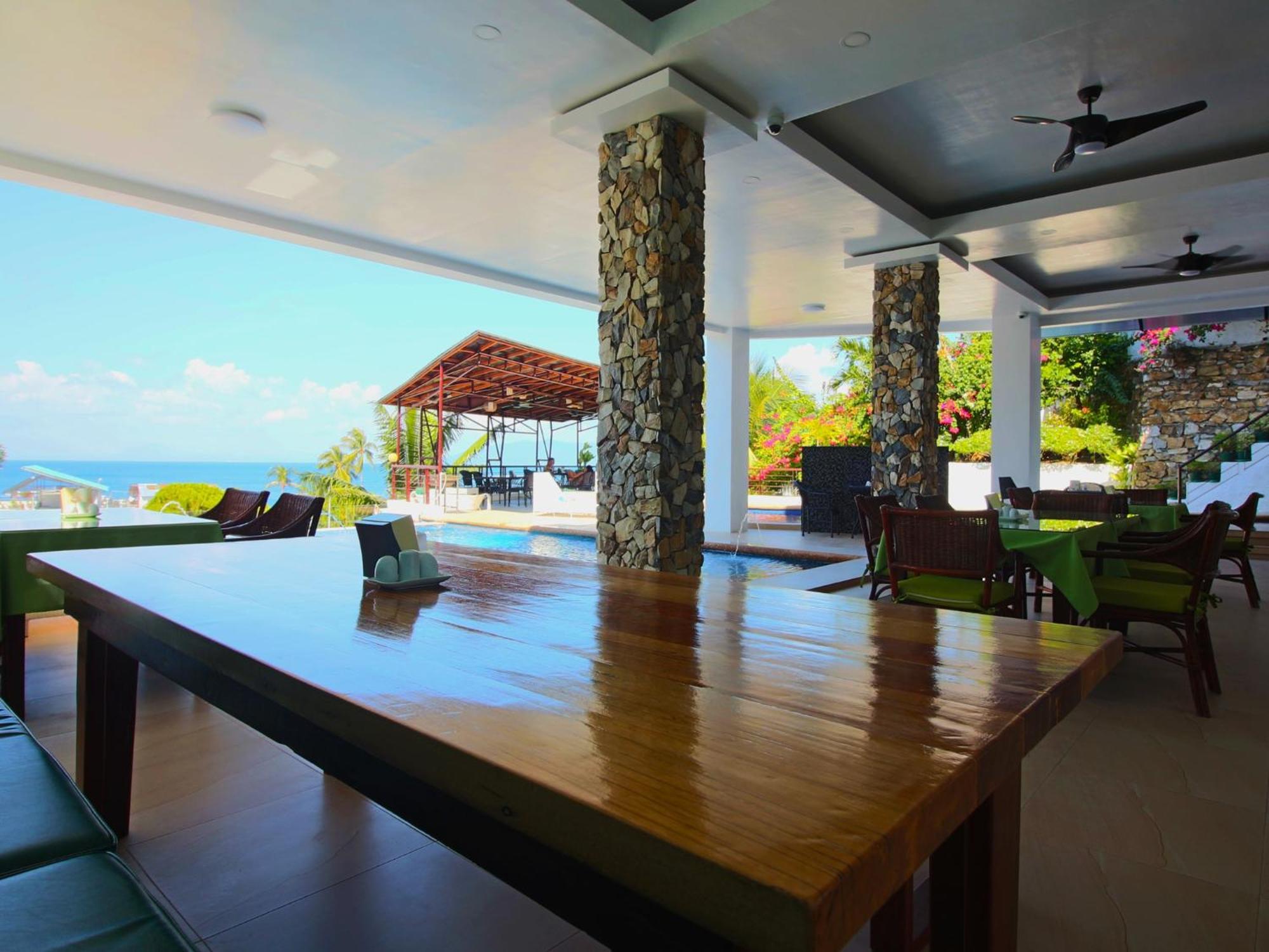 Manarra Sea View Resort Puerto Galera Exterior photo